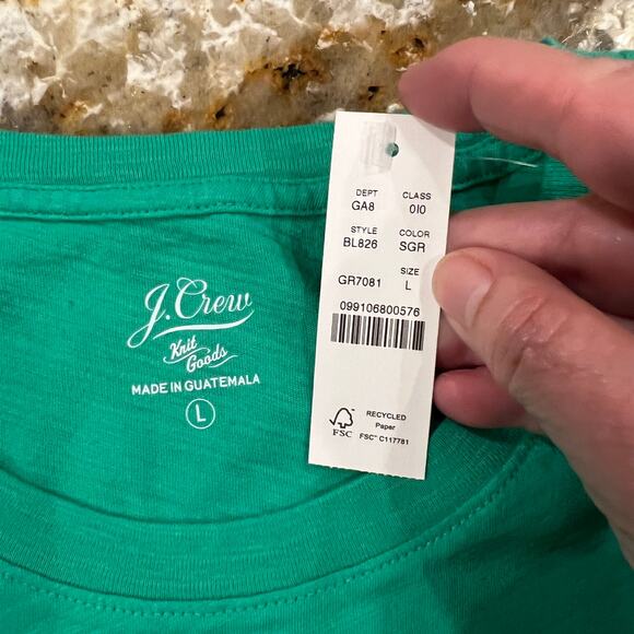 NWT J. Crew Green W/"Los Angeles" Graphic Crewneck T-Shirt - SIZE M - Picture 6 of 10